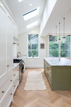 68, Leopold Road, London photo 4