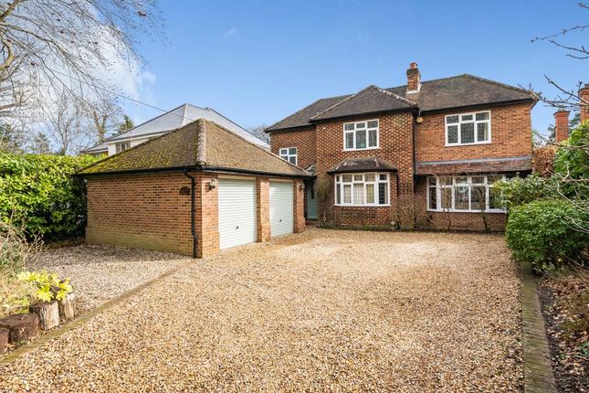 Thumbnail Detached house for sale in Locks Ride, Ascot