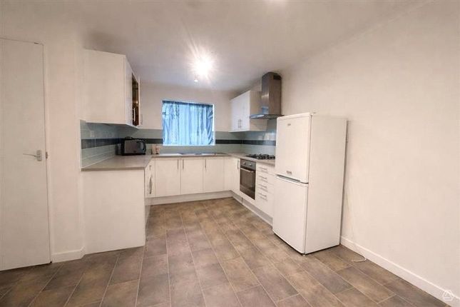 4, Barn Close, Berkshire photo 2