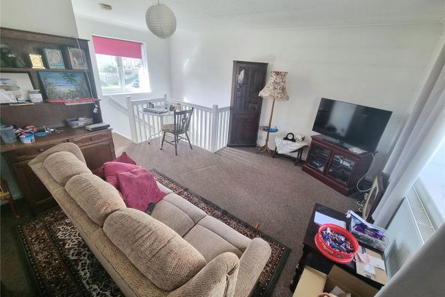 76, Appletree Court, Weston-super-Mare photo 3
