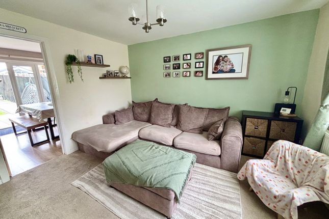 23, Godre'r Fro, Swansea photo 4