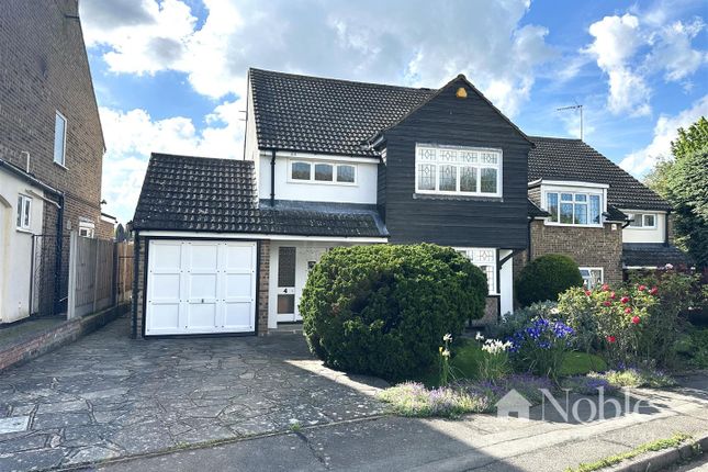 Detached house for sale in Park Meadow, Doddinghurst, Brentwood