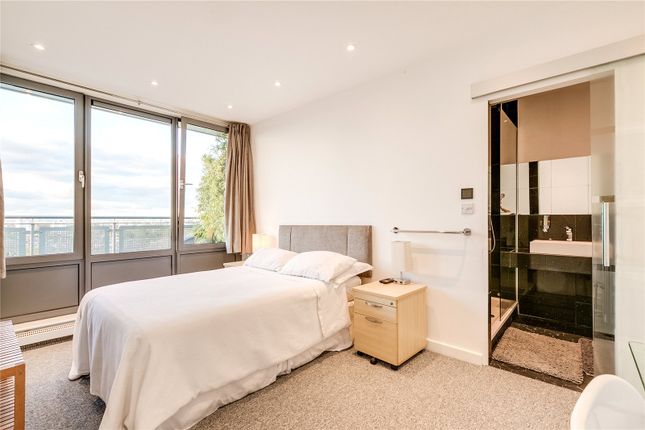 Flat for sale in Courtenay House, 9 New Park Road