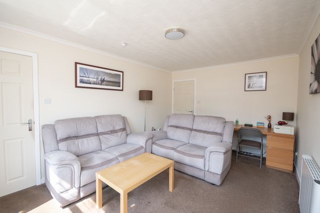 55a, Baldorran Crescent, Cumbernauld photo 3