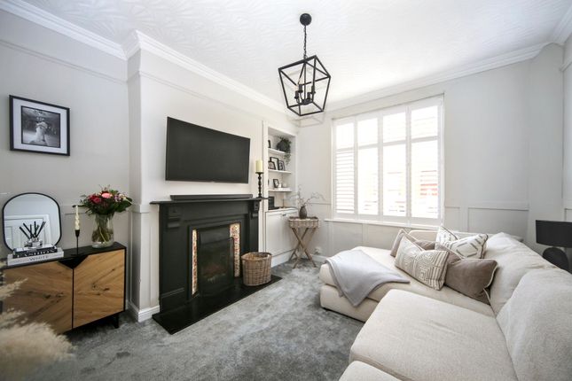 11 Newman Avenue, Wigan photo 2