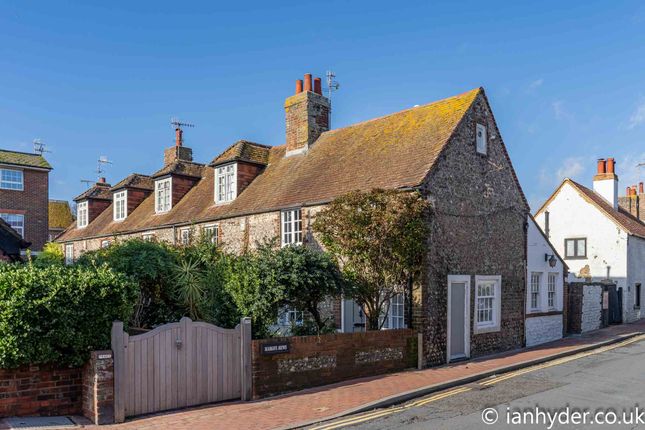 2-bed house on 1, Margos Mews, High Street, Rottingdean, Brighton, £1,550/mo