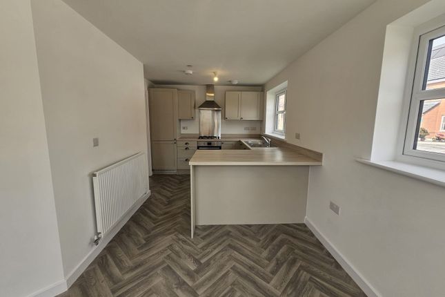 17 Oak Road,, Garden City, Flintshire photo 5