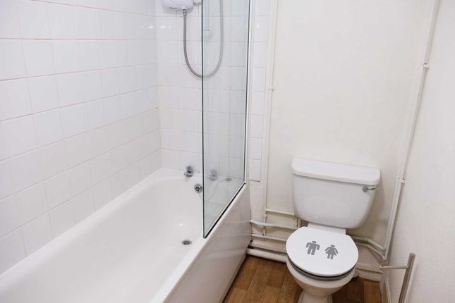 Flat 4, Locking Road, Weston-super-Mare photo 4