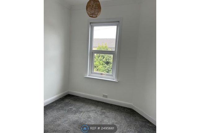 Small Double Bedroom