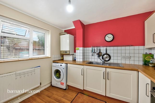 66, Spring Road, Feltham photo 4
