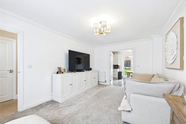 23, Forrester Road, Manningtree photo 3