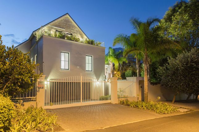 Detached house for sale in 38 Eden Road, Claremont Upper, Southern Suburbs, Western Cape, South Africa