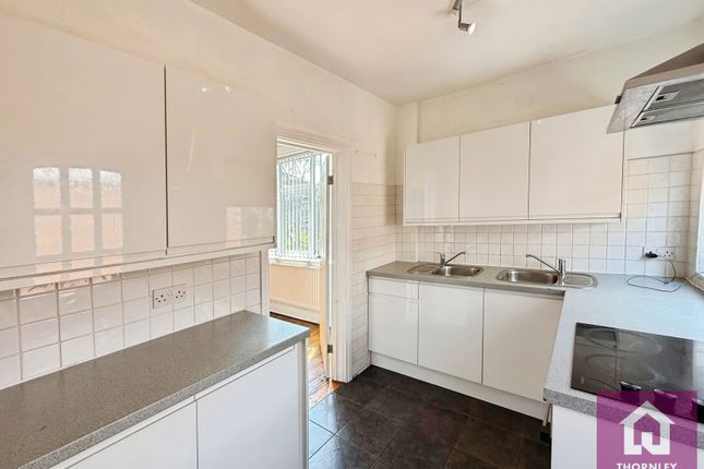 5, Norwood Avenue, Salford photo 3