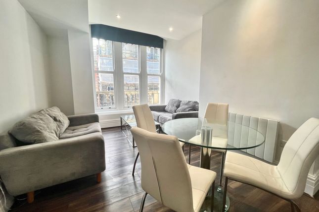 Flat for sale in East Parade, Leeds