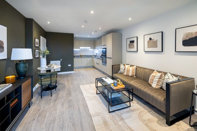 Cassia House, Bloomsbury Avenue, London photo 2