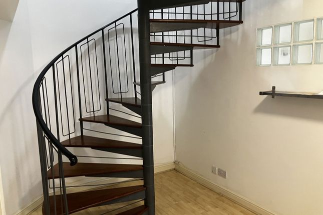 44 Tuscany House, Dickinson Street, Manchester photo 2