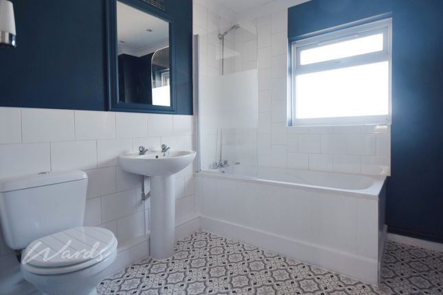 Avenue Bath Use