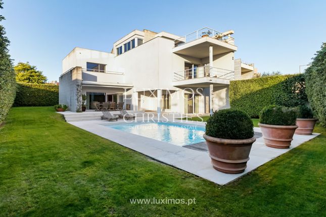 Villa for sale in Foz Do Douro, 4150 Porto, Portugal