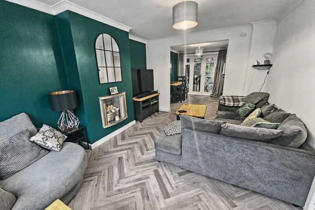 6, Lambert Way, Northwich photo 4