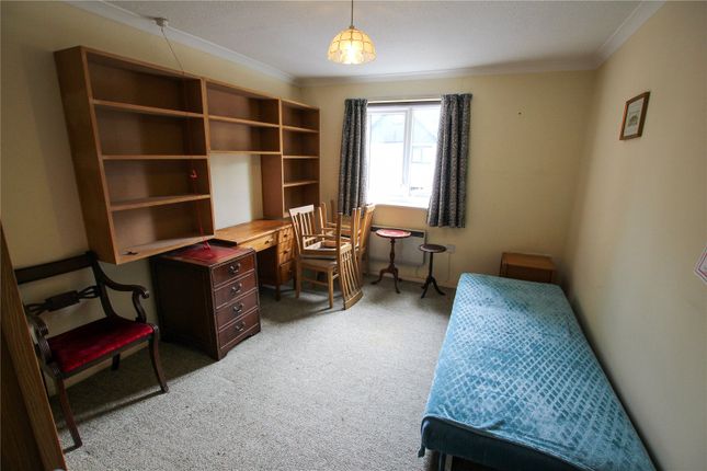 9, Burling Court, Cambridge photo 3