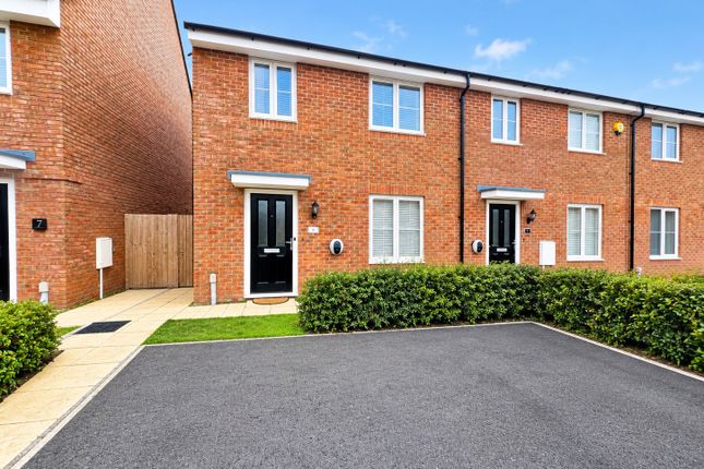 3-bed terraced on 8 Raven Mews, Luton, £440,000