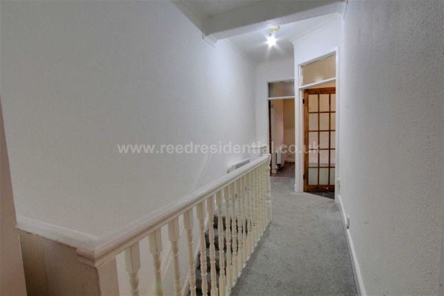First Floor, Wenham Drive, Westcliff On Sea photo 2
