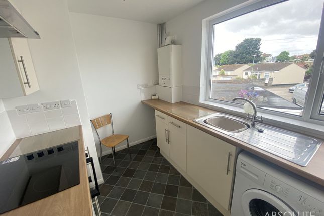 15 Harbour View Close, Brixham photo 3