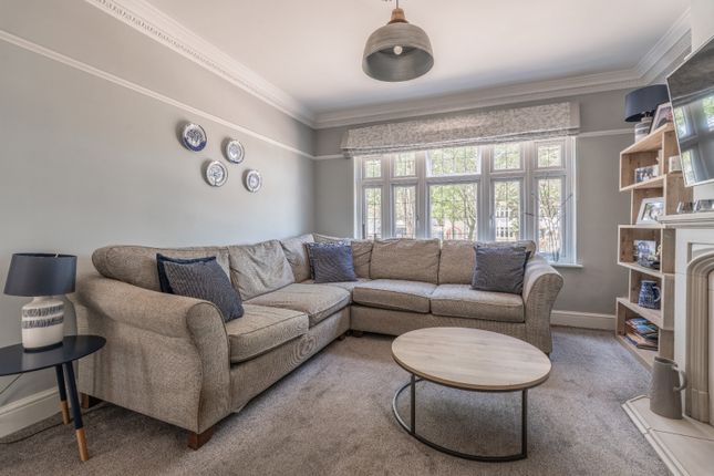 14, Ranleigh Gardens, Bexleyheath photo 4