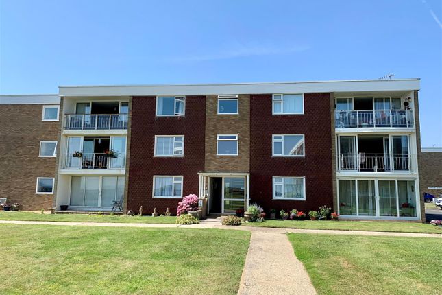 Flat to rent in Rackham Road, Rustington, Littlehampton