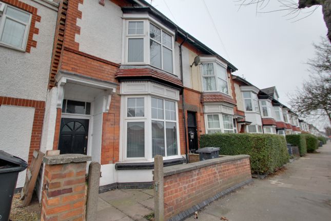 Terraced house to rent in Winchester Avenue, Leicester