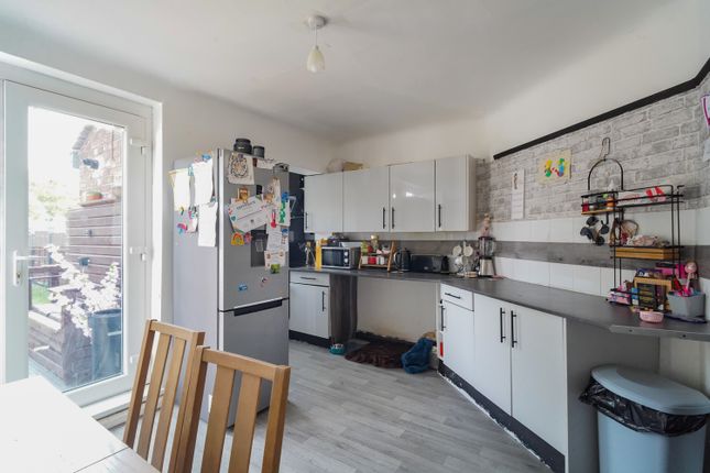 38, Challis Street, Bidston photo 4