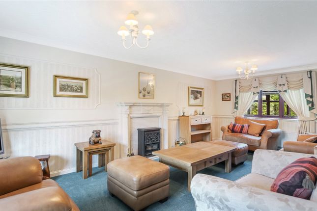 14, Barassie Crescent, Lanarkshire photo 3