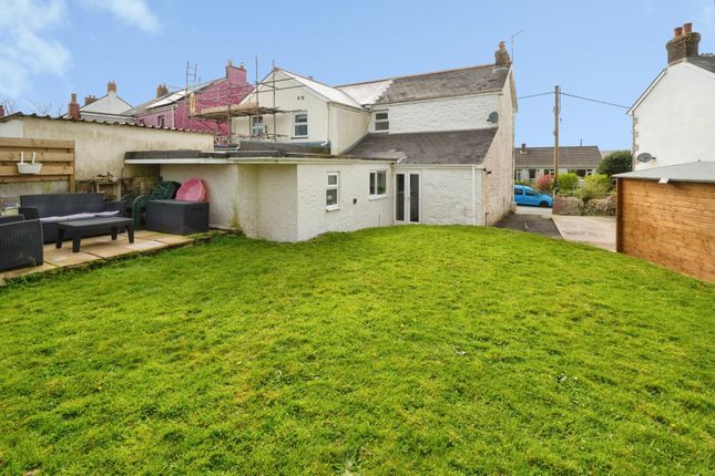 13, Laity Road, Camborne photo 4