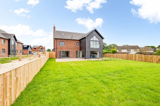 Detached house for sale in Inglewood Farm, Walleys Green, Minshull Vernon, Middlewich