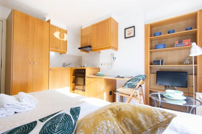Flat 409, 192 North Gower Street, Euston, London photo 4
