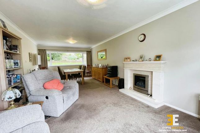 57, Bryn Castell, Conwy photo 3