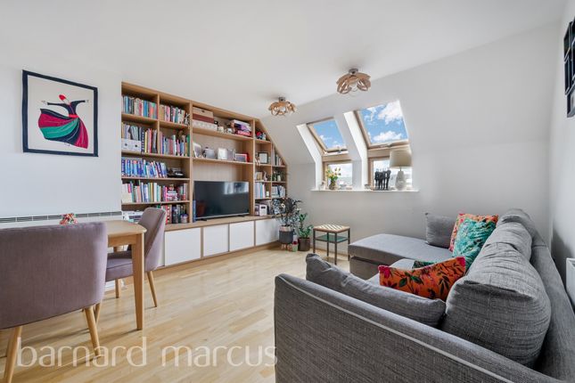 2-bed flat on Flat 81, Voltaire Buildings, 330, Garratt Lane, London, £460,000