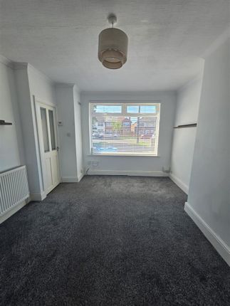 186, Wold Road, Hull photo 2