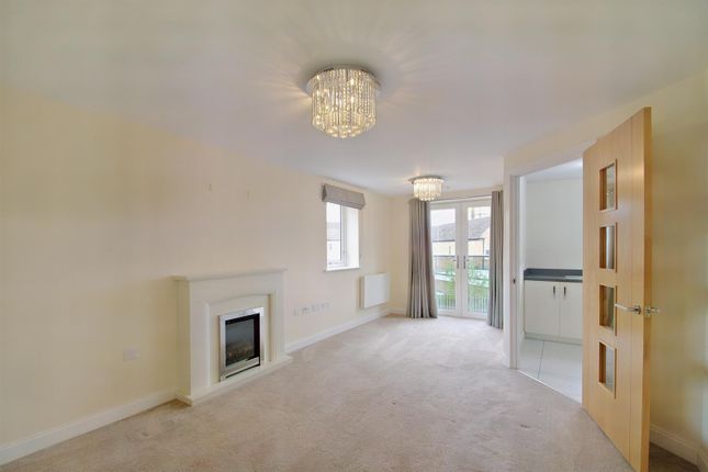 Flat for sale in Scaife Garth, Pocklington, York, Yorkshire