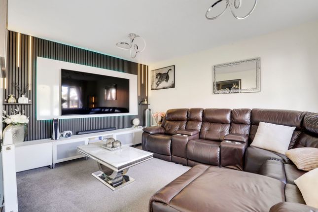 27 Patagonia Place, Nottingham photo 3