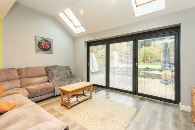 48, Tradewinds, Kent photo 3