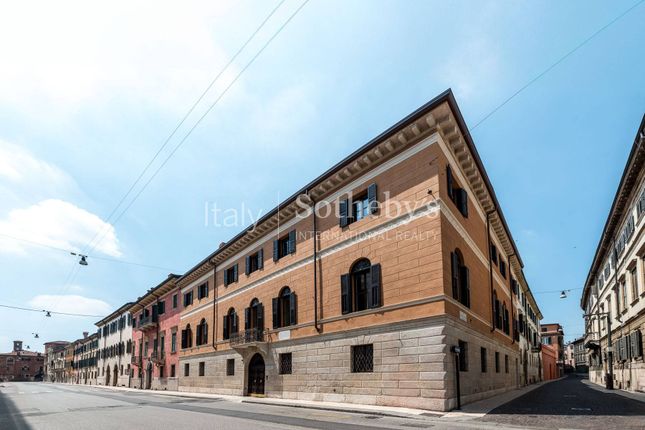 Curated visual reference: Visual Reference: Stradone San Fermo Verona Veneto 3 Bedroom Penthouse For Sale