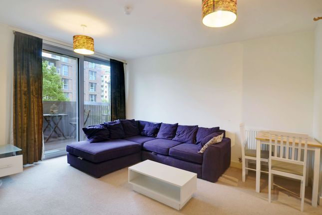 Lounge Area_Pic_ (2) (7).Jpg