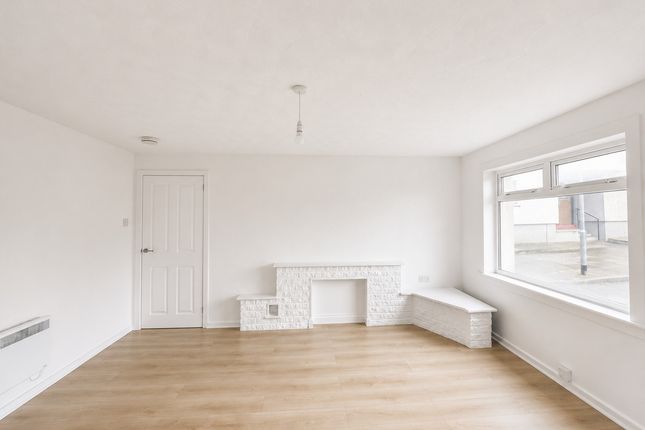 2A, Kings Court, South Ayrshire photo 2