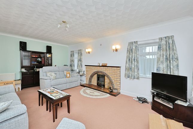 12, Haspalls Road, Swaffham photo 2