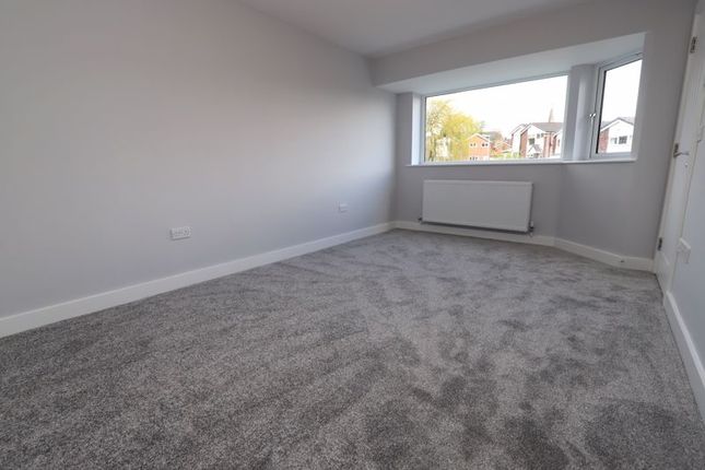 Semi-detached house to rent in Glenavon Drive, Rochdale