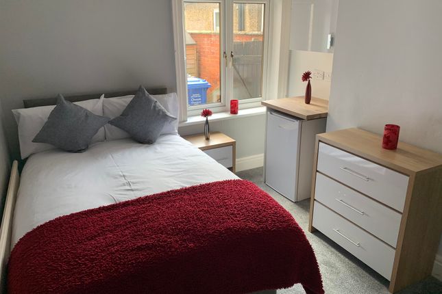1 Bed Property To Rent In St Peters Avenue Kettering Nn16