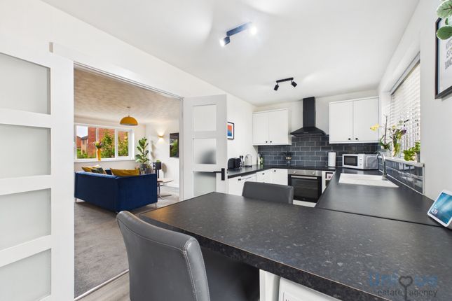 12, St. Davids Grove, Lytham St. Annes photo 4