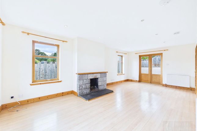 8, Woodburn Drive, Grantown On Spey photo 4