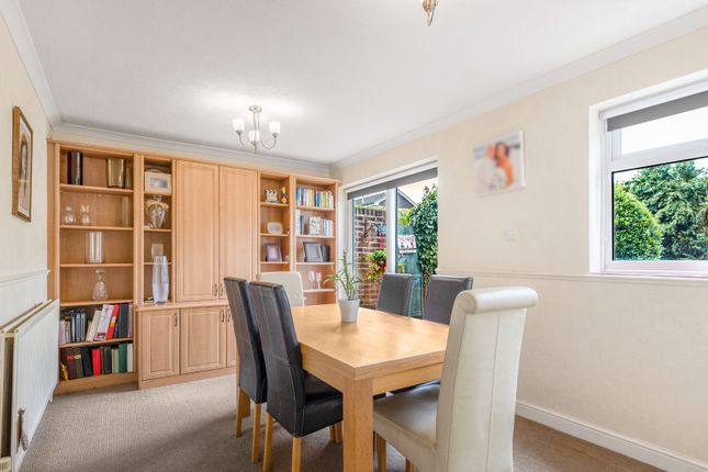 20, Daffodil Place, Orchard Hills, Walsall, West Midlands, WS5 3DX photo 3
